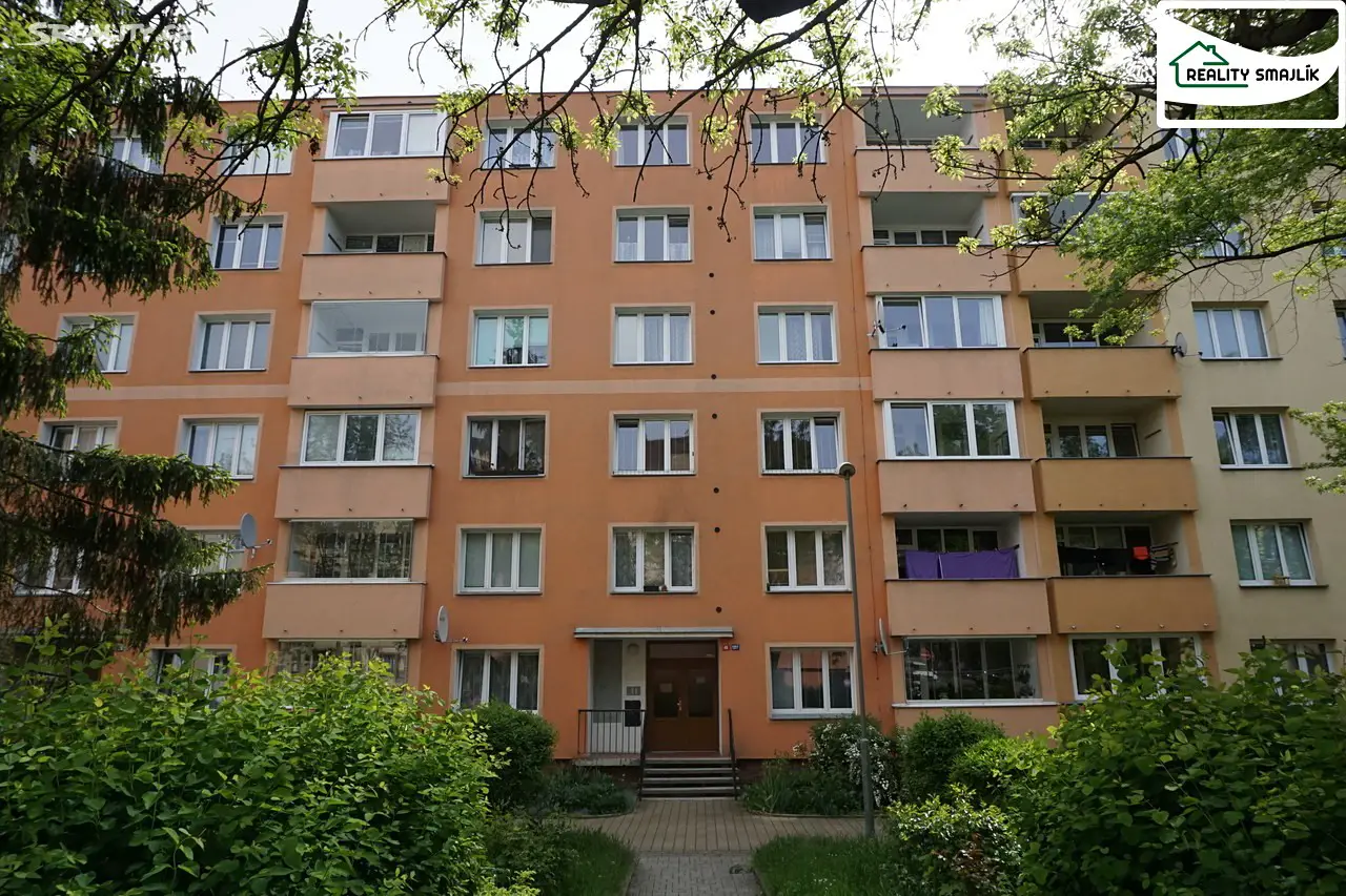Pronájem bytu 1+1 34 m², Valdštejnova, Cheb
