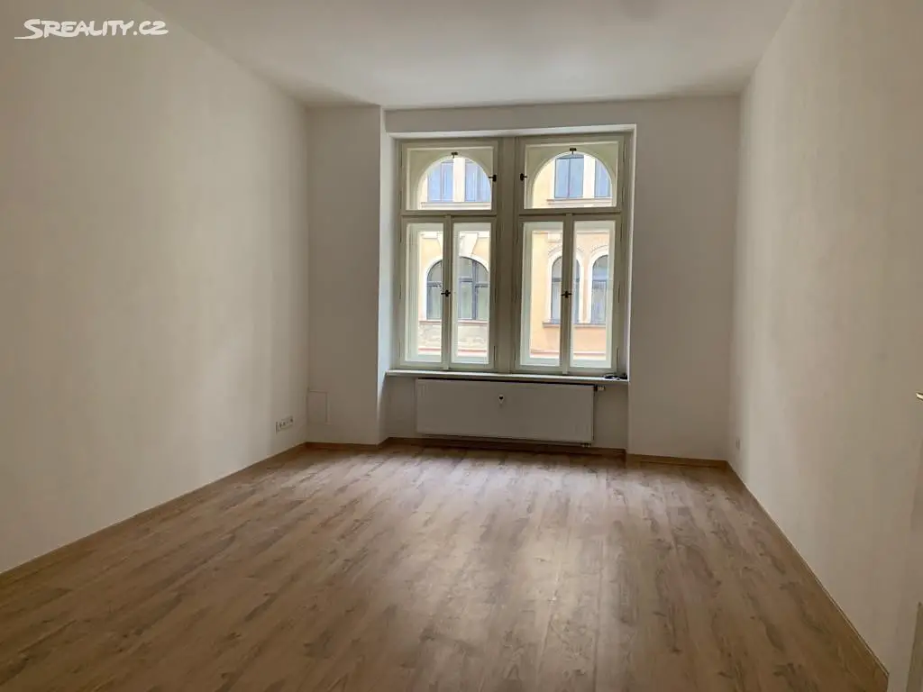 Pronájem bytu 1+1 46 m², Oldřichova, Praha 2 - Nusle