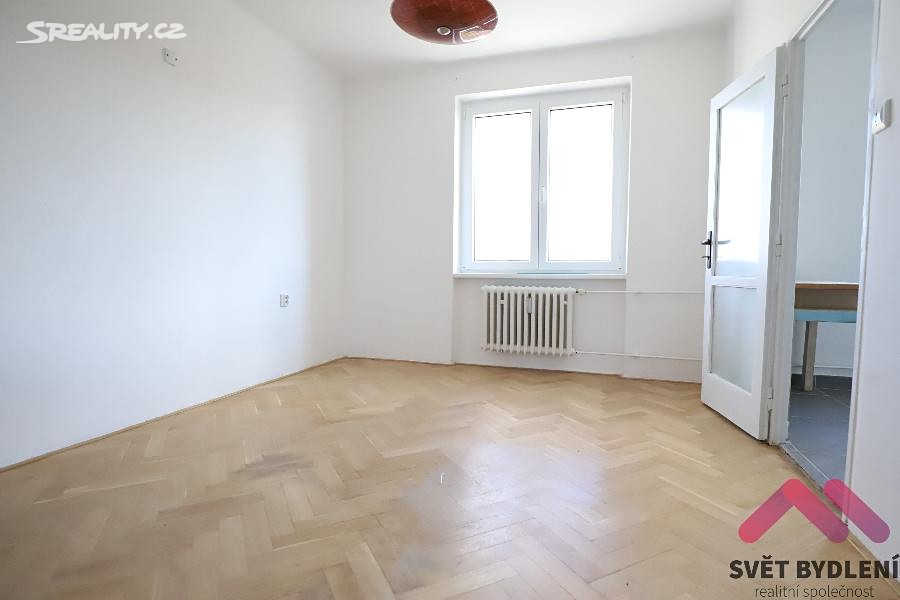 Pronájem bytu 3+1 66 m², Bělocerkevská, Praha 10 - Vršovice