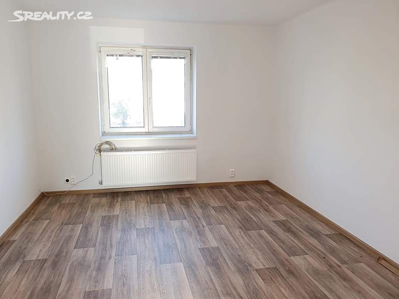 Pronájem bytu 3+kk 60 m², Krnovská, Bruntál