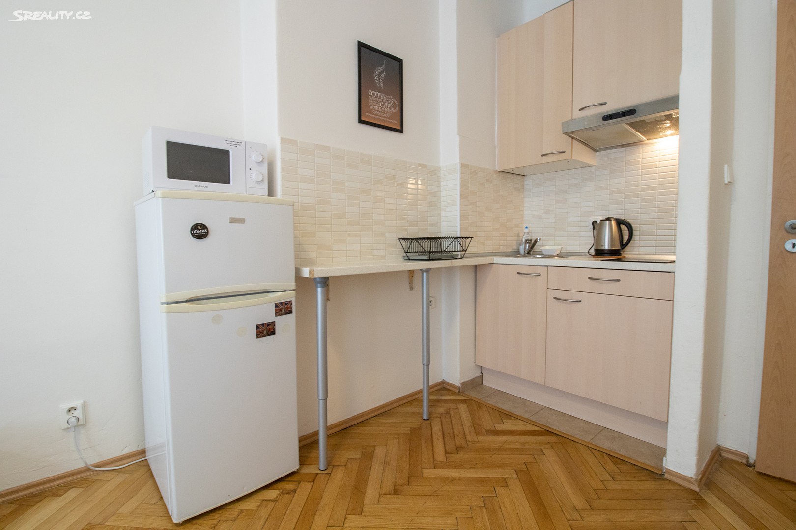 Pronájem bytu 1+kk 25 m², Libická, Praha 3 - Vinohrady