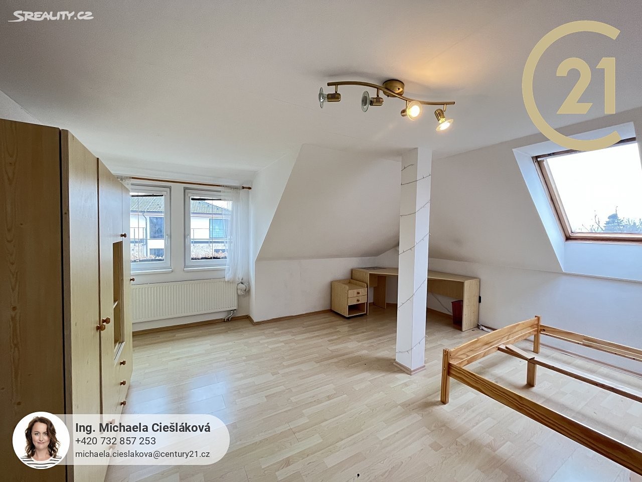 Prodej  rodinného domu 356 m², pozemek 843 m², Na Ostrově, Liberec - Liberec XXV-Vesec