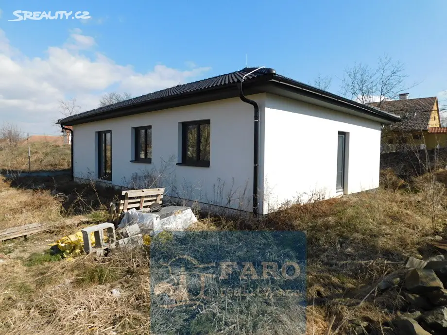 Prodej  rodinného domu 100 m², pozemek 978 m², Stošíkovice na Louce, okres Znojmo