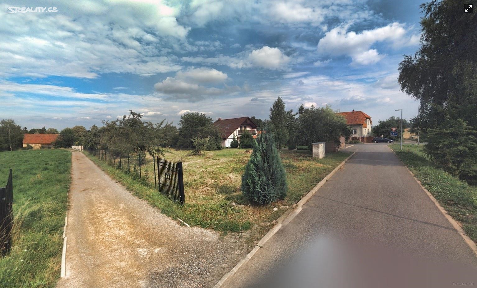 Prodej  stavebního pozemku 1 460 m², Drahelčice, okres Praha-západ