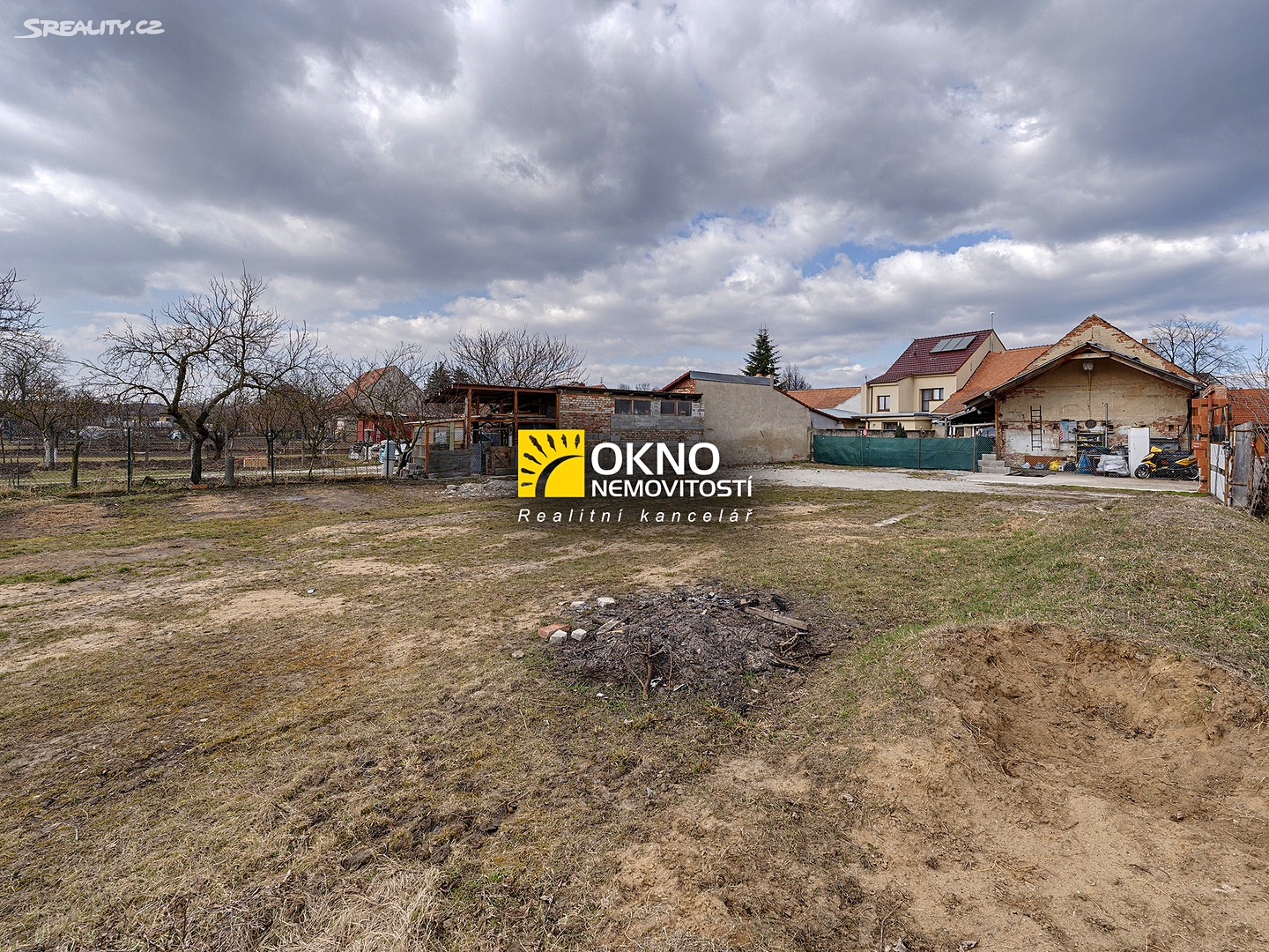 Prodej  stavebního pozemku 600 m², Petrov, okres Hodonín