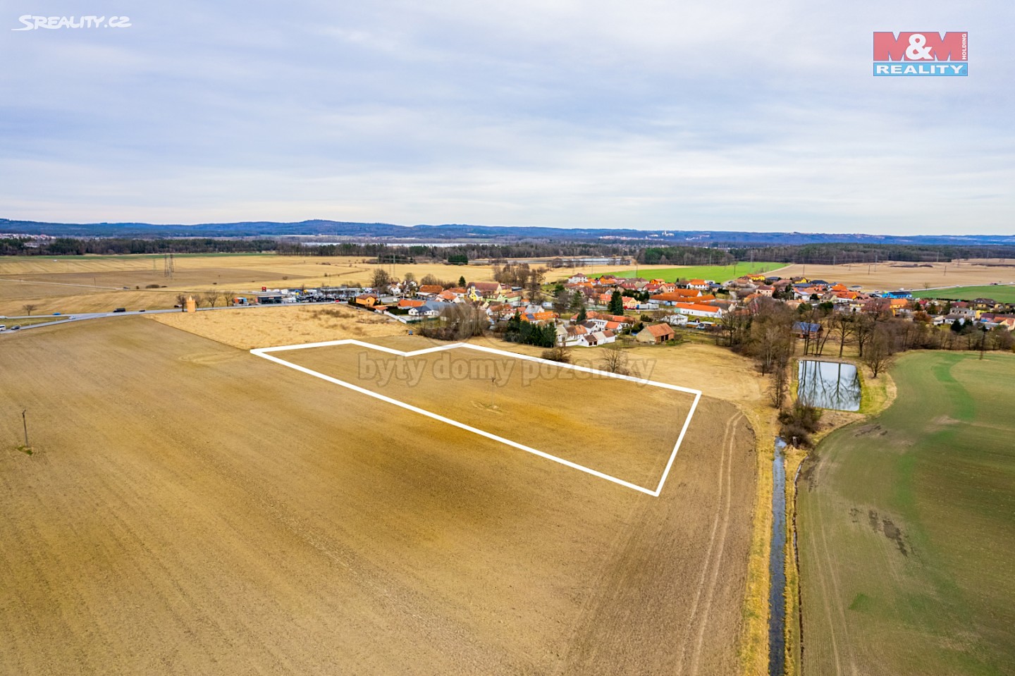 Prodej  stavebního pozemku 20 202 m², Pištín - Češnovice, okres České Budějovice