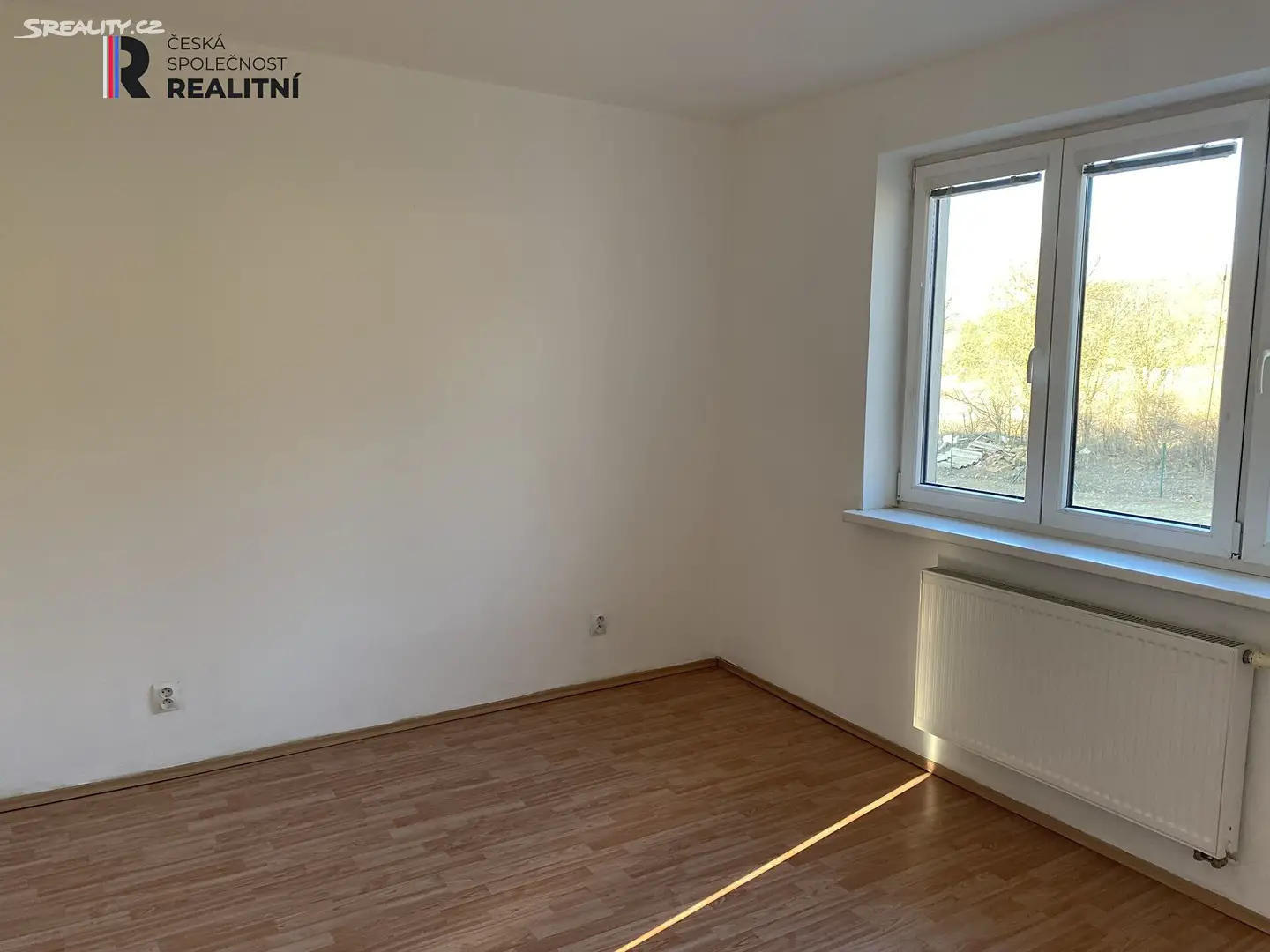 Pronájem bytu 2+1 80 m², Sadov - Lesov, okres Karlovy Vary