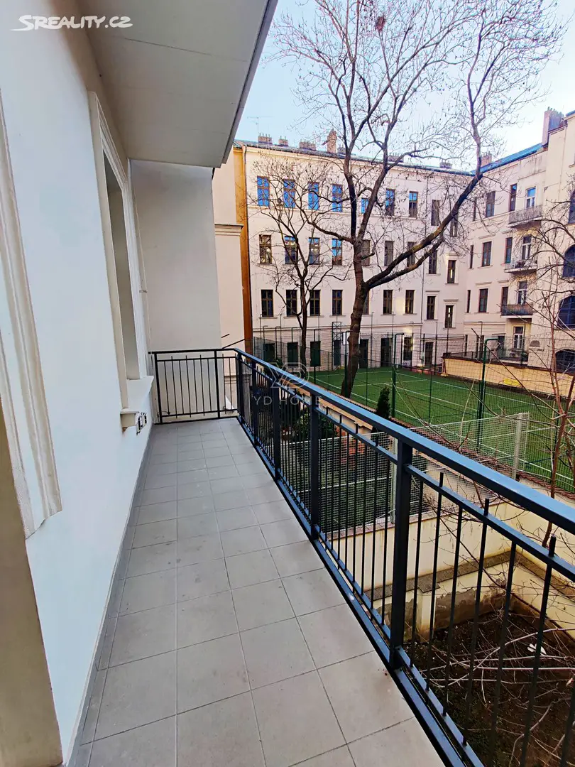 Pronájem bytu 4+1 134 m², Na Zderaze, Praha 2 - Nové Město