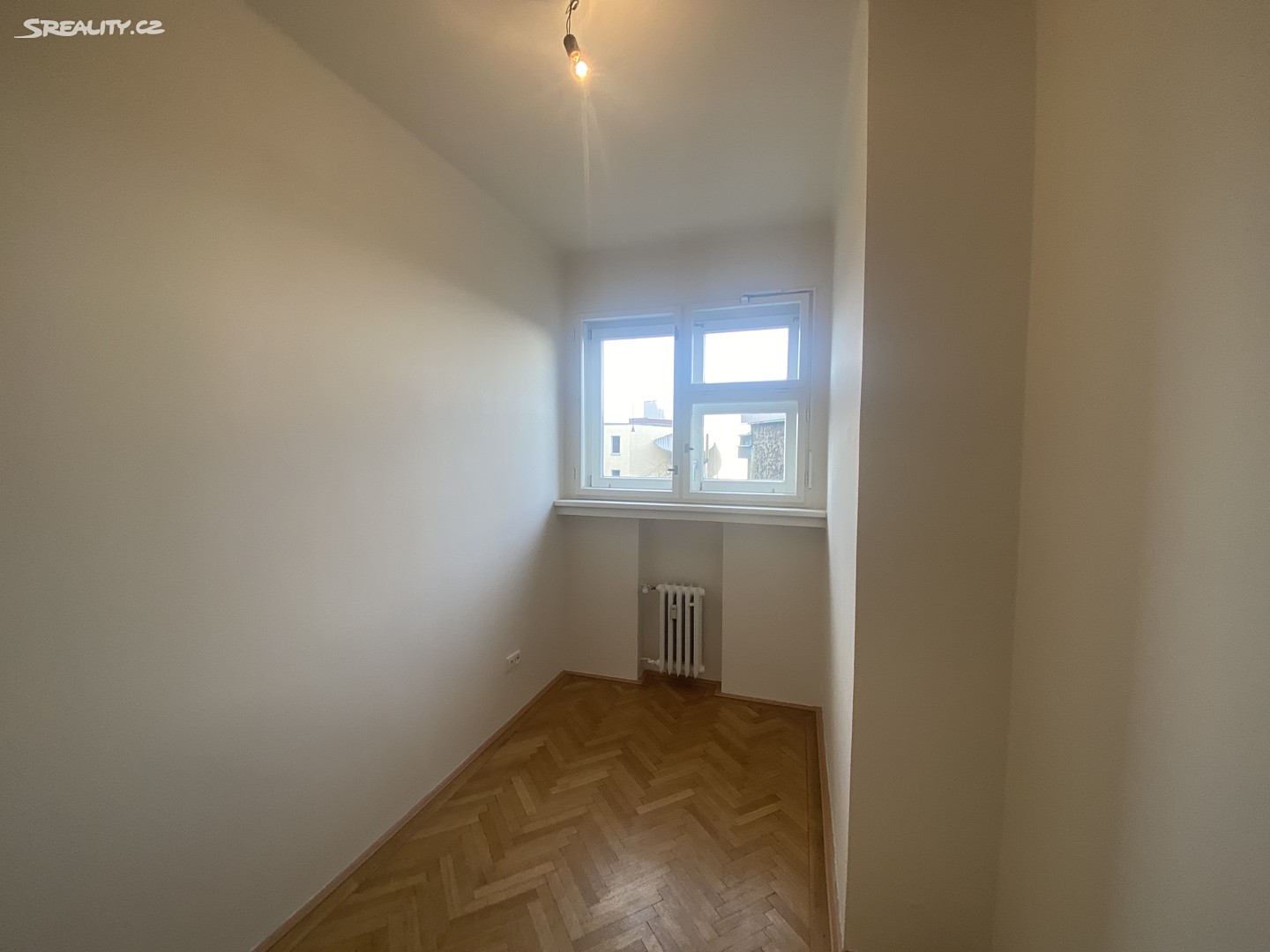 Pronájem bytu 4+1 128 m², Sokolská, Praha 2 - Nové Město
