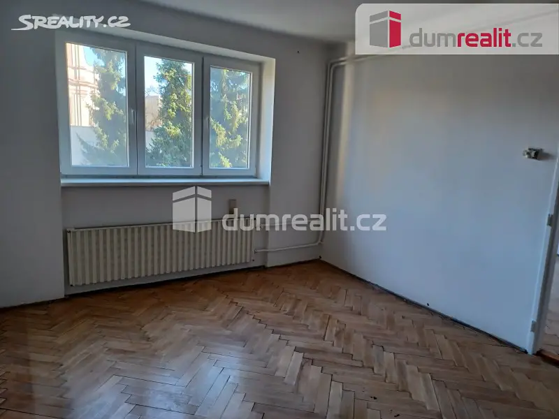 Pronájem bytu 2+1 59 m², Dobrovského, Děčín - Děčín I-Děčín