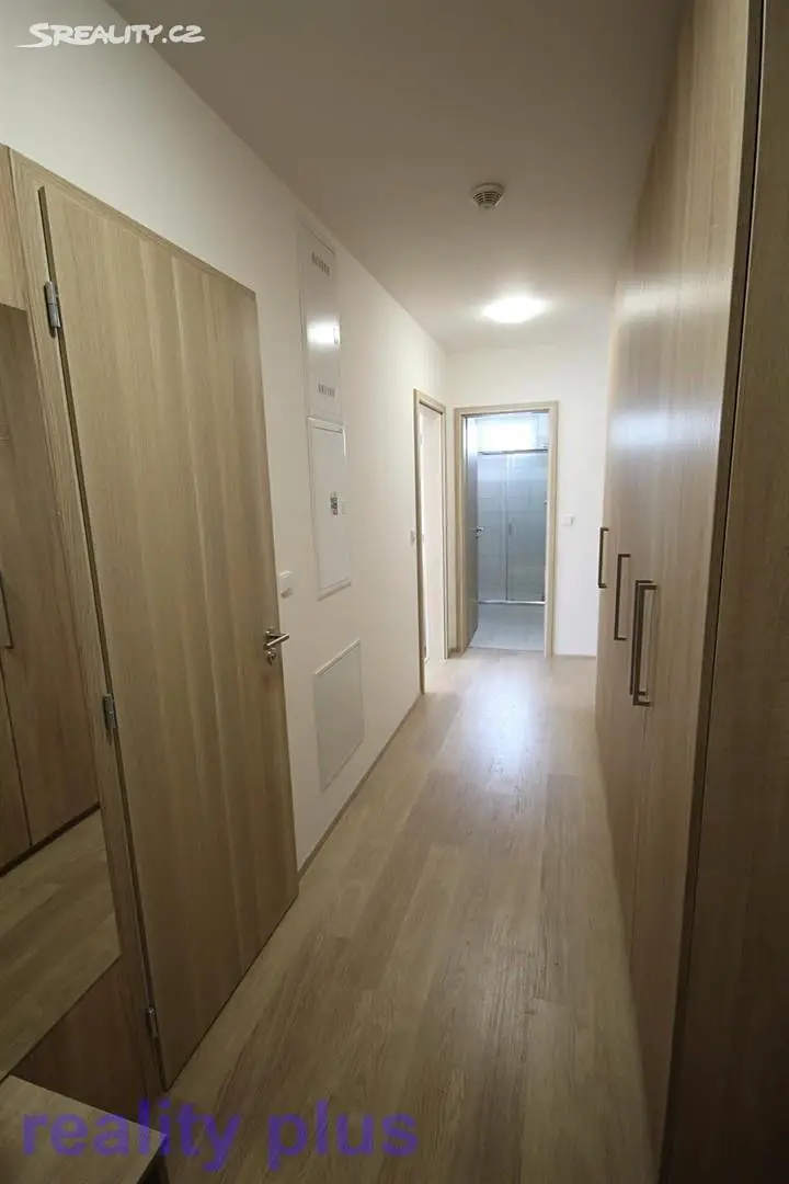 Pronájem bytu 2+kk 62 m², Kladenská, Liberec - Liberec III-Jeřáb