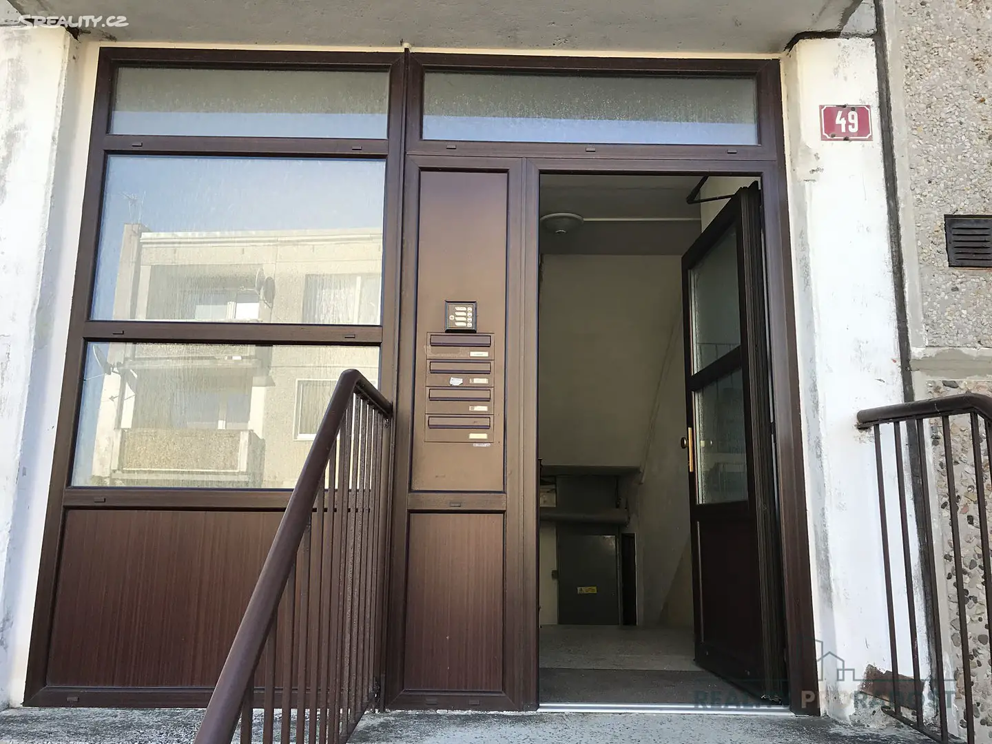 Prodej bytu 2+1 64 m², Místo, okres Chomutov