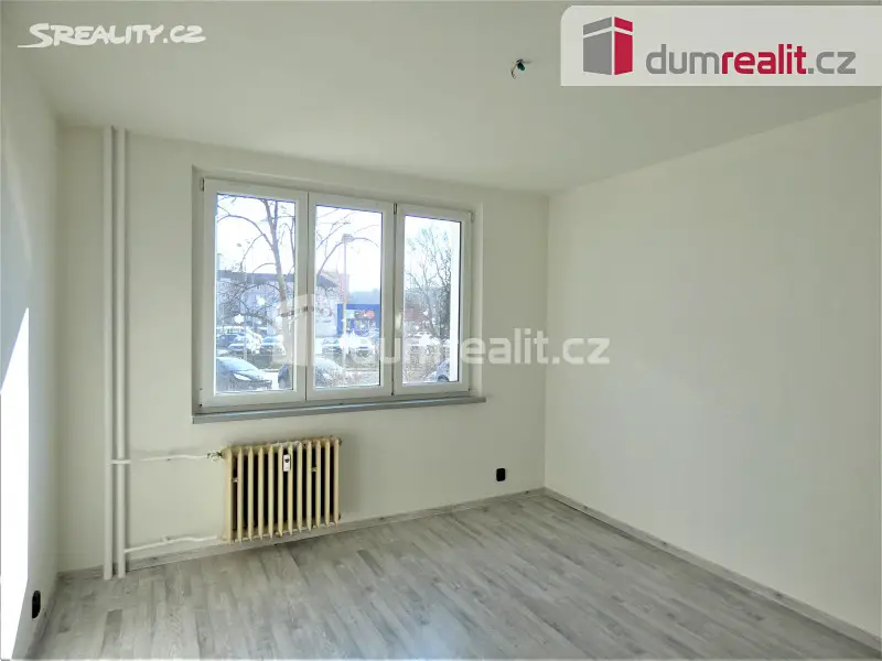 Prodej bytu 3+1 65 m², Tovární, Chodov