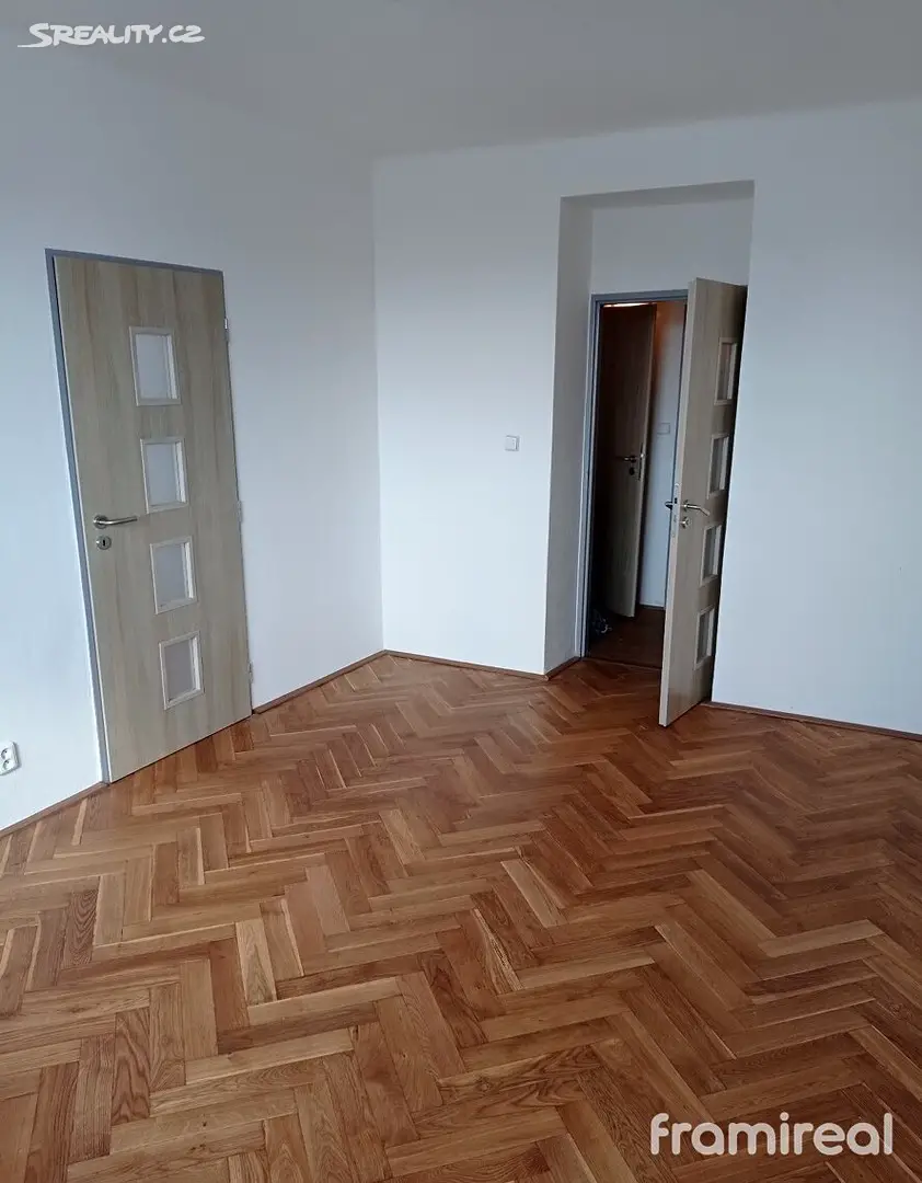 Prodej bytu 3+1 65 m², Žďárec, okres Brno-venkov
