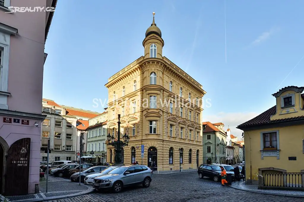 Prodej bytu 4+1 108 m², Dražického náměstí, Praha 1 - Malá Strana