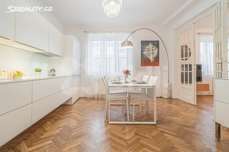 Prodej bytu atypické 70 m², Na Maninách, Praha 7 - Holešovice