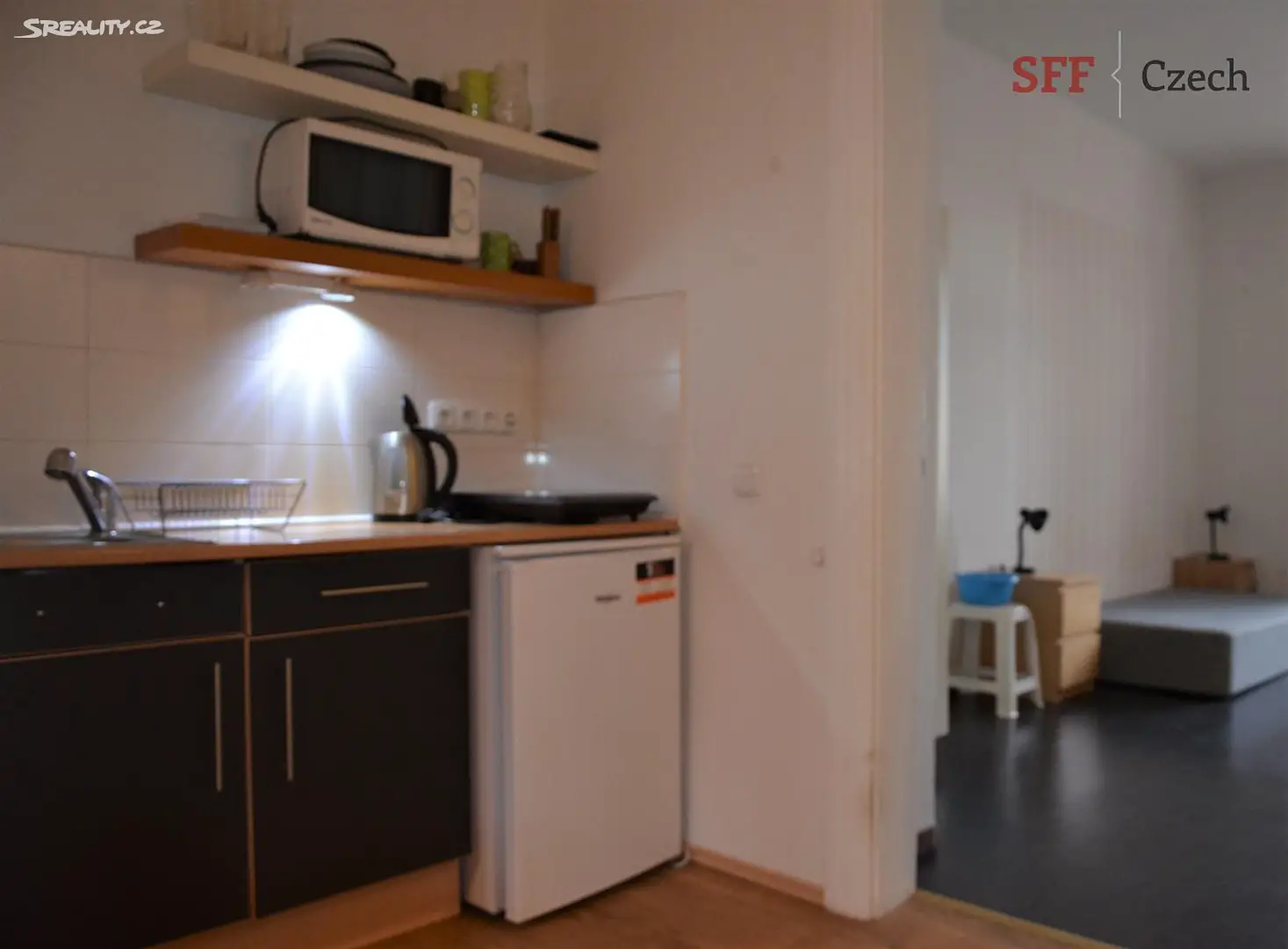 Pronájem bytu 1+1 36 m², S. K. Neumanna, Praha 8 - Libeň