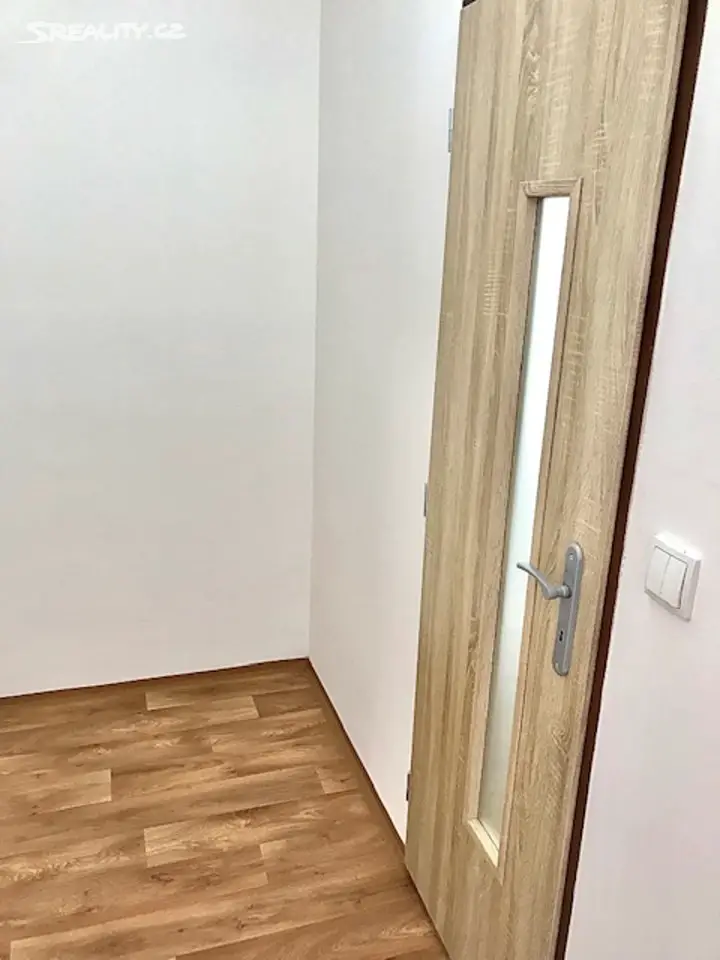 Pronájem bytu 1+1 31 m², Mánesova, Štětí