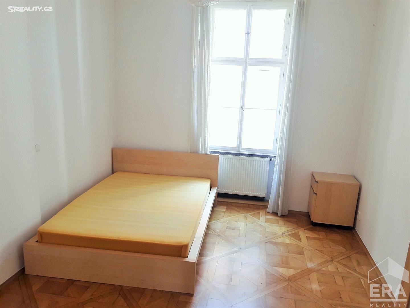 Pronájem bytu 2+kk 36 m², Liliová, Praha 1 - Staré Město