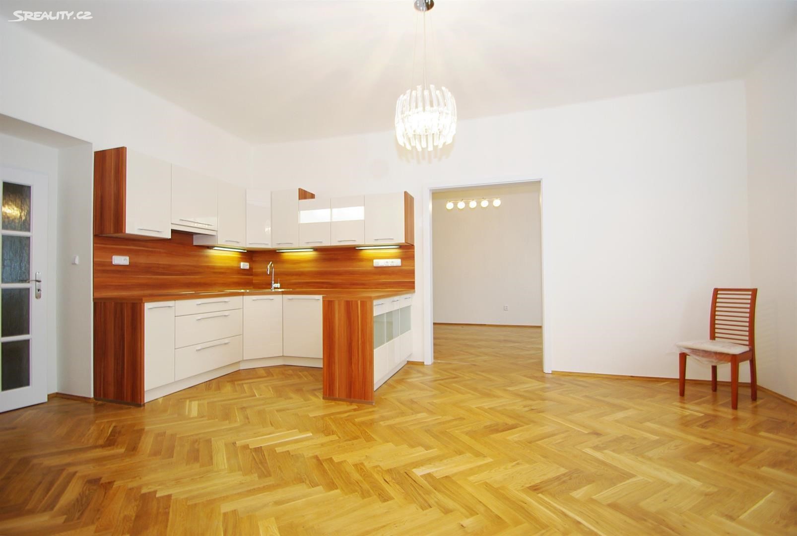 Pronájem bytu 4+1 150 m², Jugoslávských partyzánů, Praha 6 - Bubeneč