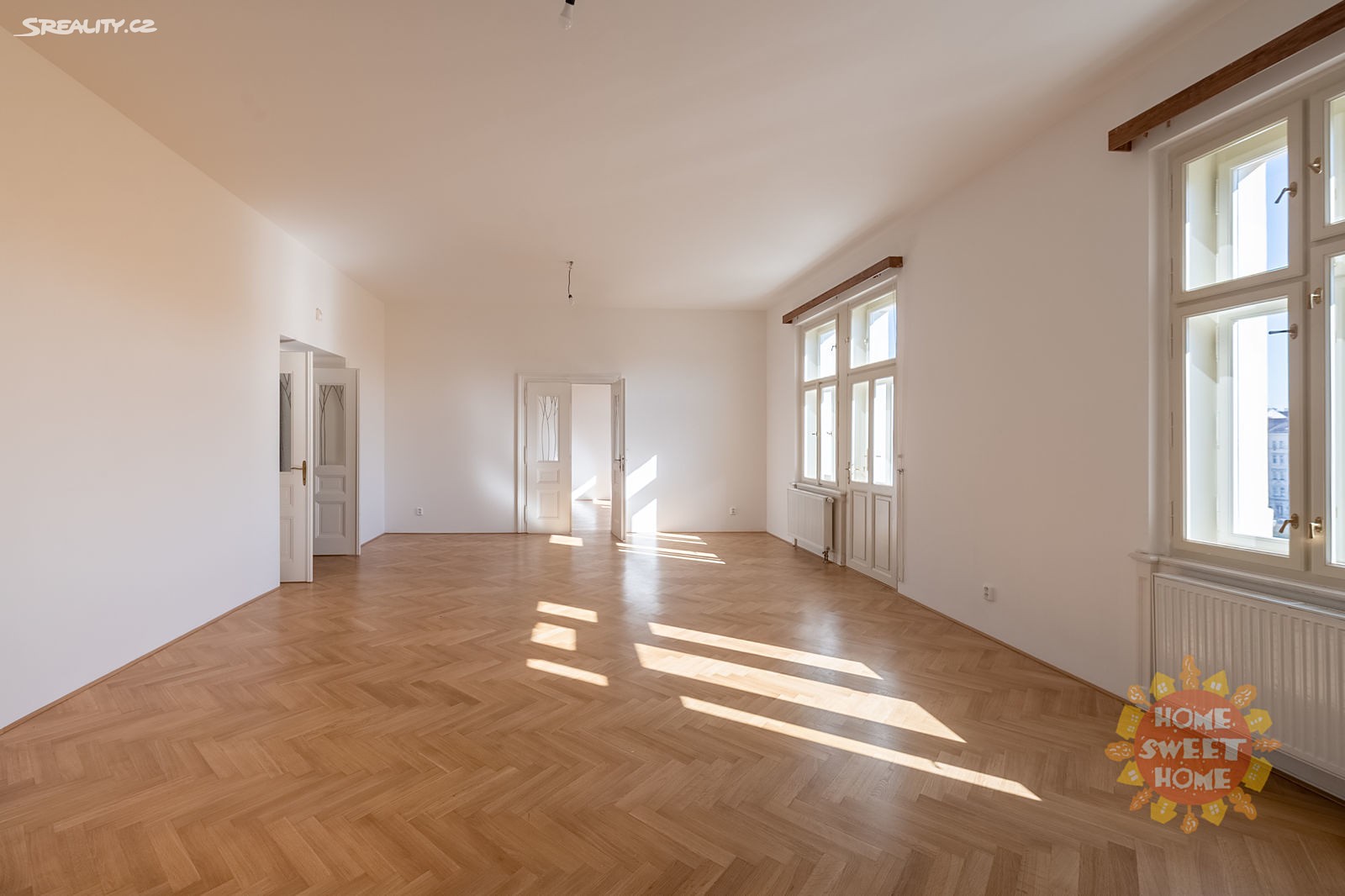 Pronájem bytu 4+1 185 m², náměstí Jiřího z Poděbrad, Praha 3 - Vinohrady