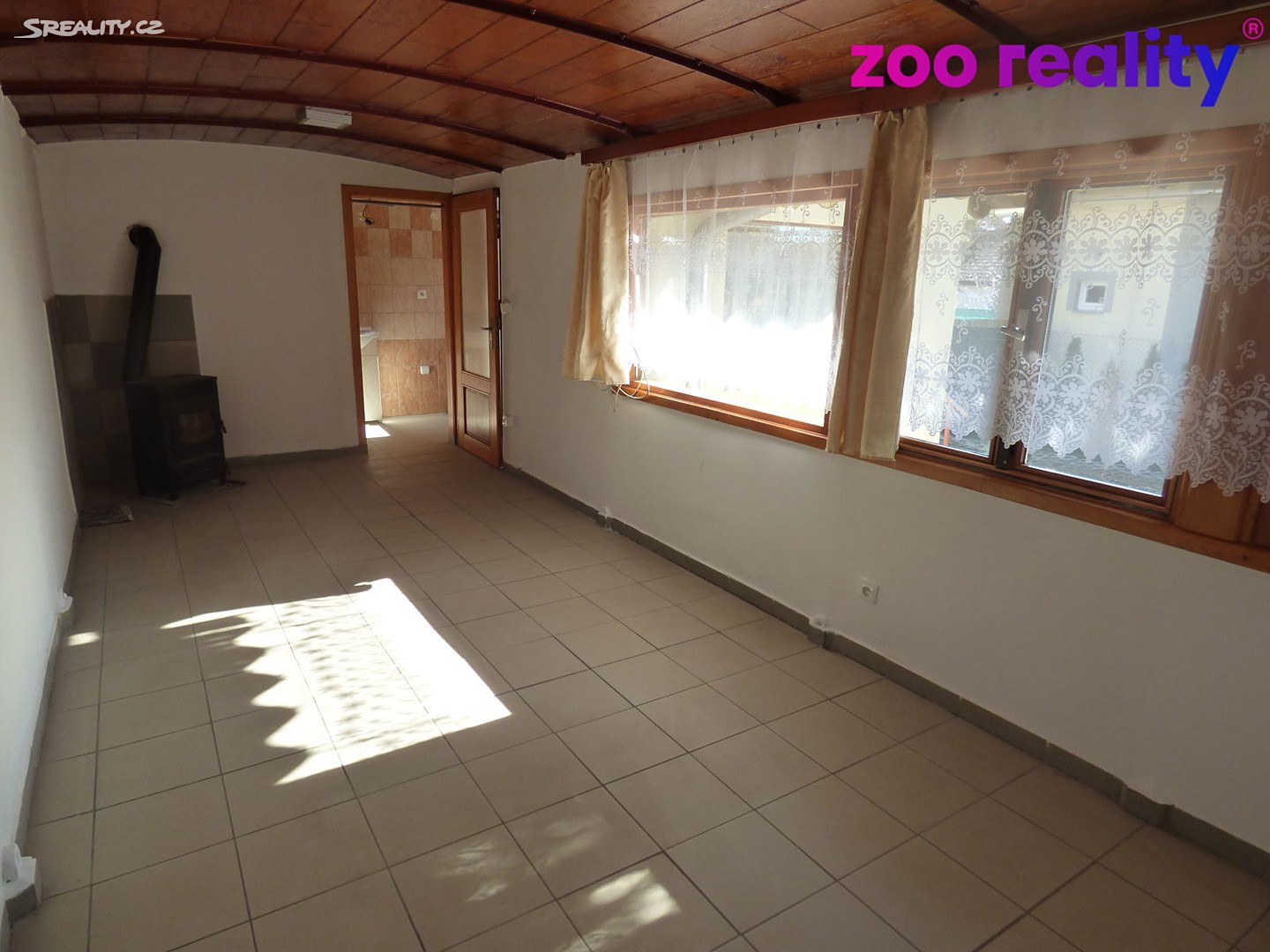 Pronájem  rodinného domu 30 m², pozemek 358 m², Chvojenec, okres Pardubice