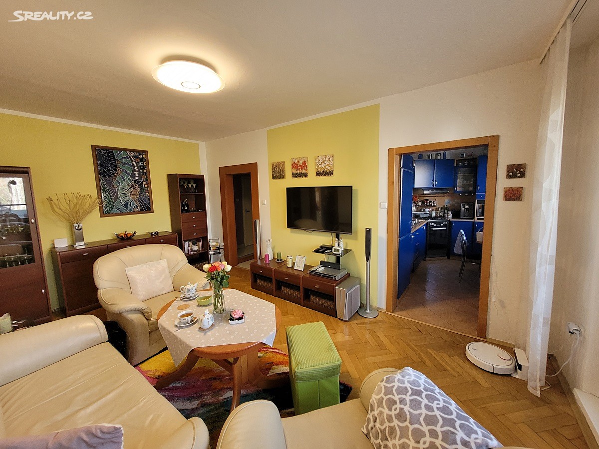 Prodej bytu 3+1 75 m², Na Šištotě, Valašské Meziříčí - Krásno nad Bečvou