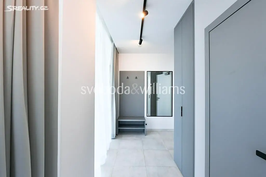 Prodej bytu 4+kk 164 m², Za Karlínským přístavem, Praha 8 - Karlín