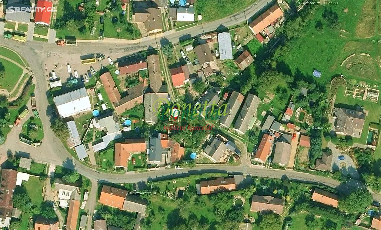 Prodej  stavebního pozemku 458 m², Hořiněves, okres Hradec Králové