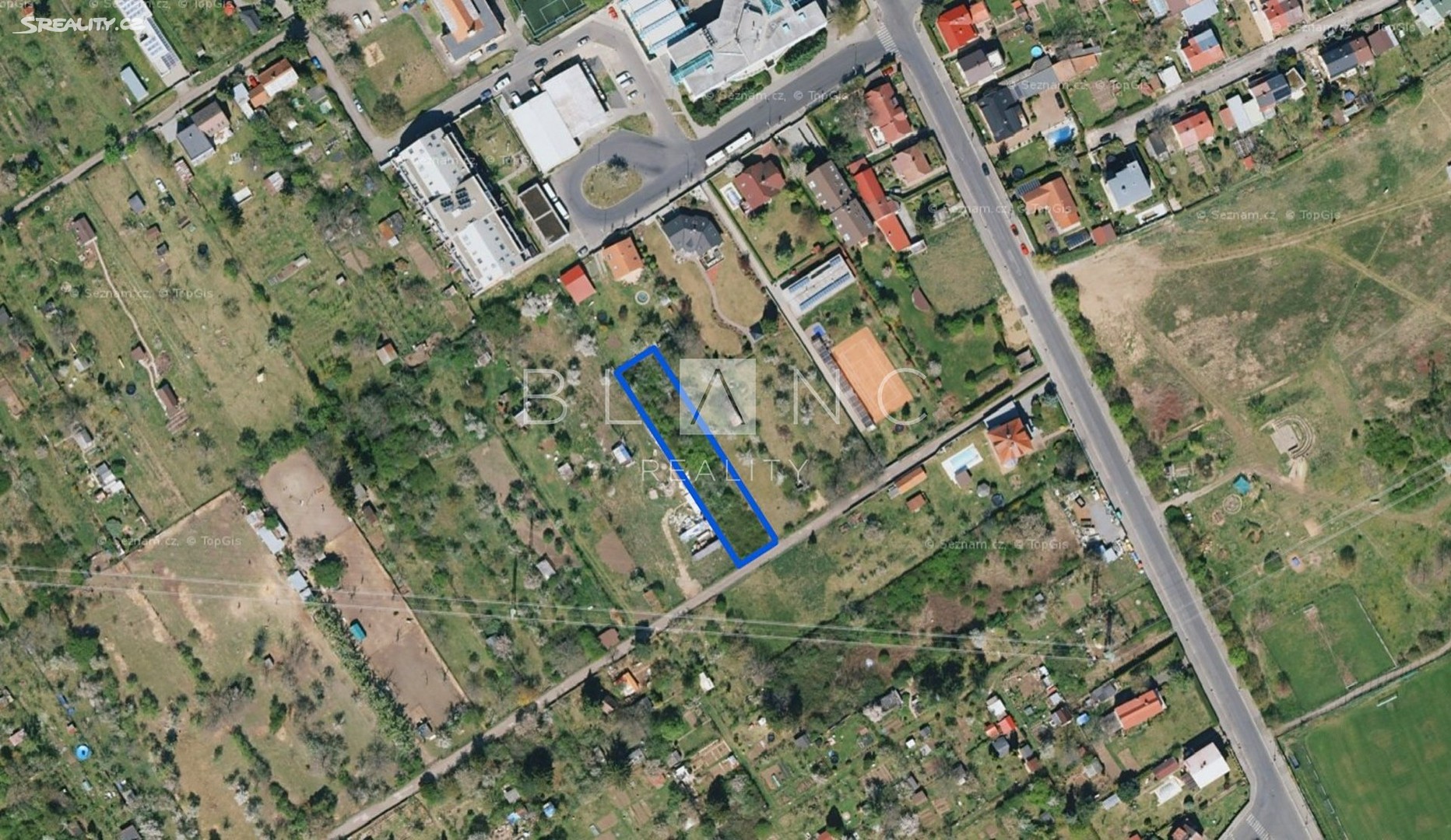 Prodej  stavebního pozemku 1 260 m², Praha 6 - Suchdol