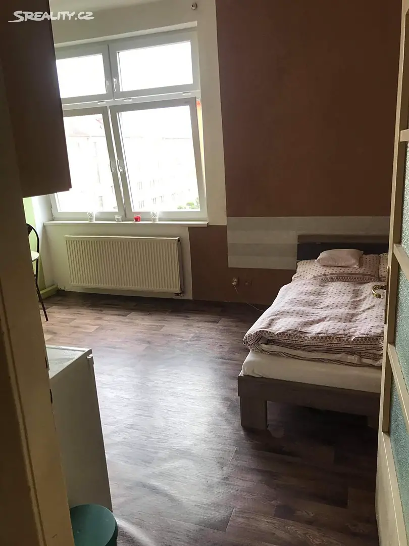 Pronájem bytu 1+kk 20 m² (Loft), Zeyerova, Olomouc - Hodolany