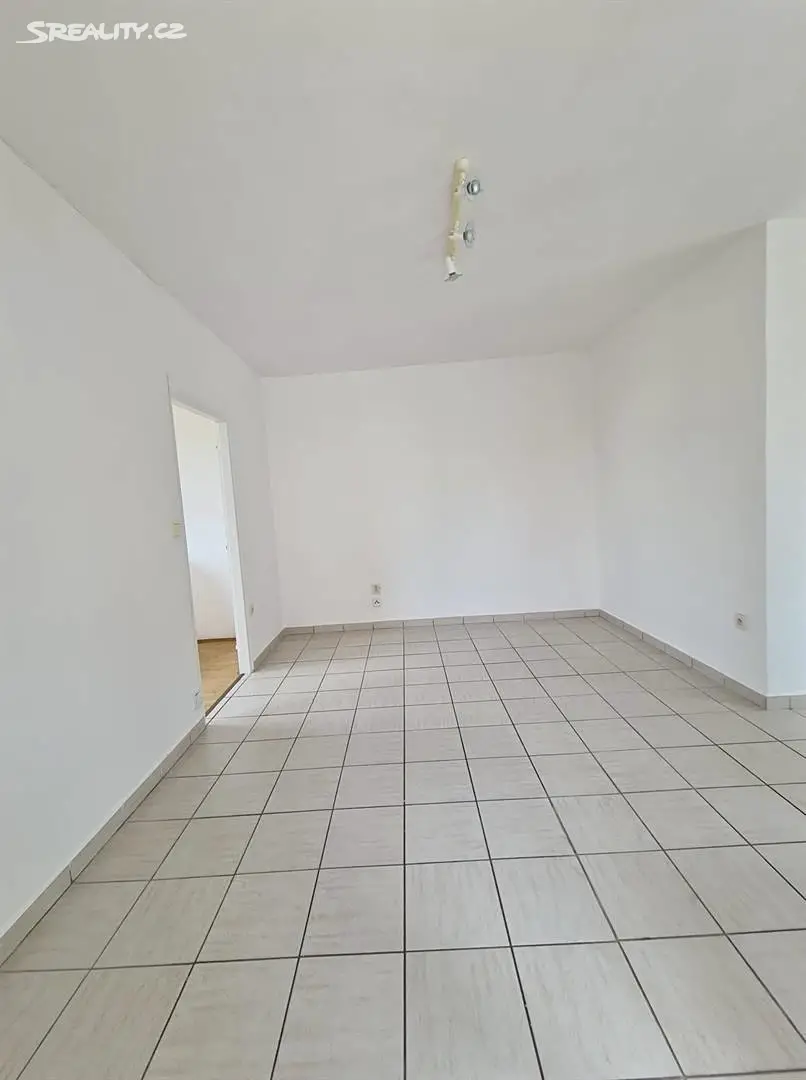 Pronájem bytu 2+kk 44 m², Rudolfovská tř., České Budějovice - České Budějovice 3