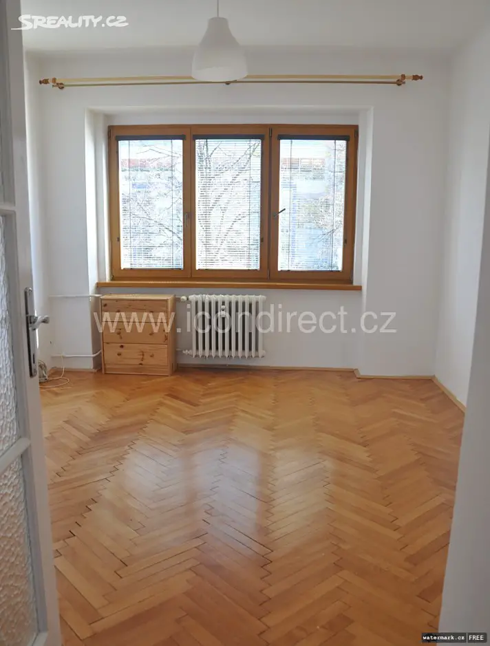 Pronájem bytu 3+1 75 m², Pacovská, Praha 4 - Krč