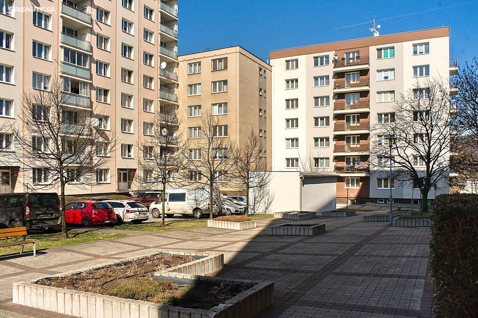 Prodej bytu 3+1 81 m², Zábělská, Plzeň - Doubravka
