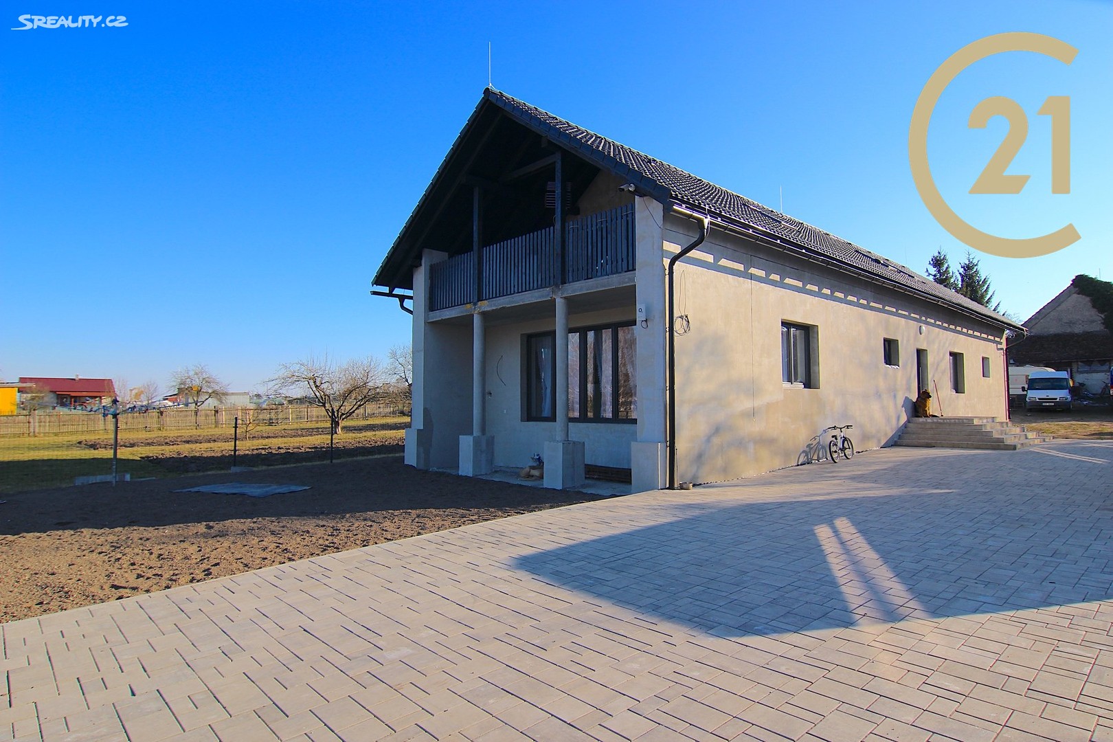 Prodej  rodinného domu 231 m², pozemek 1 303 m², Jíkev, okres Nymburk