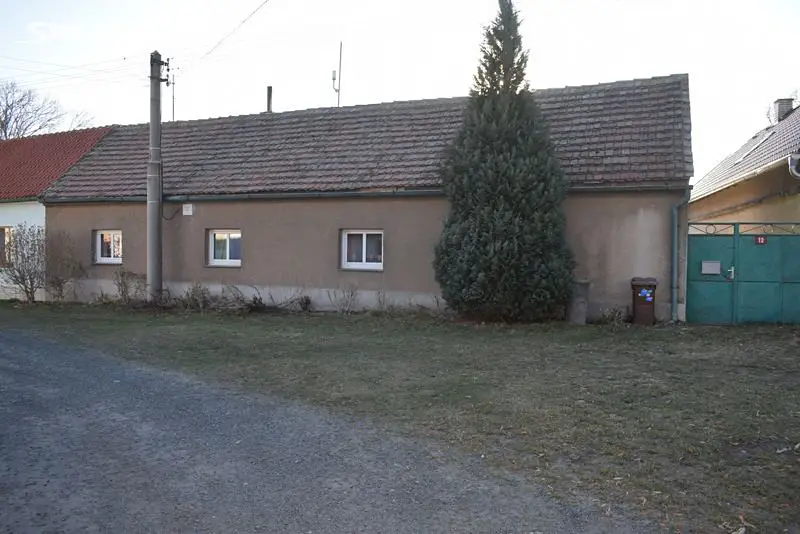 Prodej  rodinného domu 106 m², pozemek 795 m², Zlonice - Vyšínek, okres Kladno
