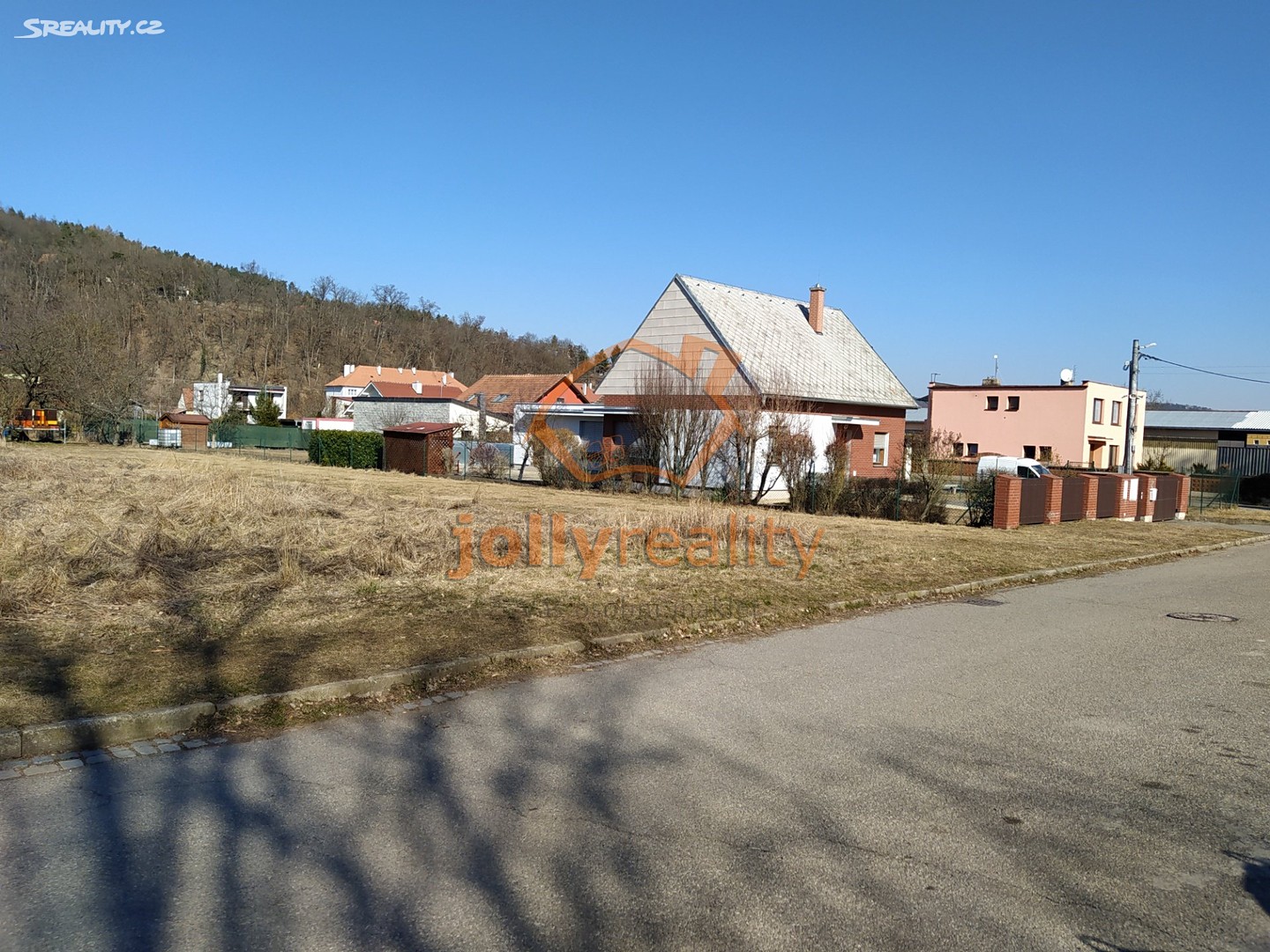 Prodej  stavebního pozemku 1 689 m², Veverská Bítýška, okres Brno-venkov