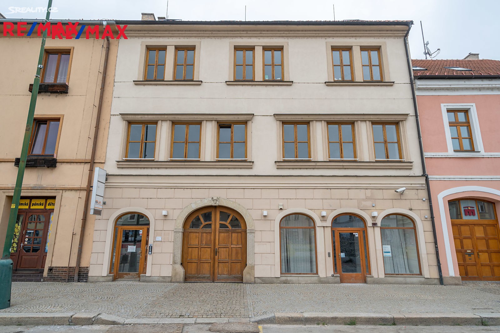 Prodej bytu 6 pokojů a více 112 m² (Mezonet), Karlovo nám., Třebíč - Vnitřní Město
