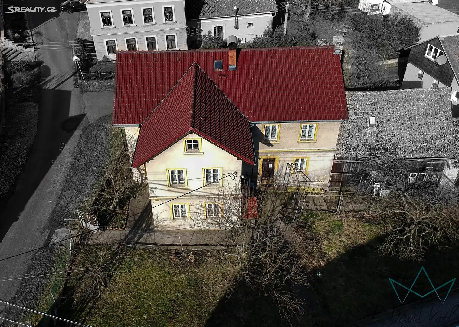 Prodej  rodinného domu 300 m², pozemek 669 m², Huntířov, okres Děčín