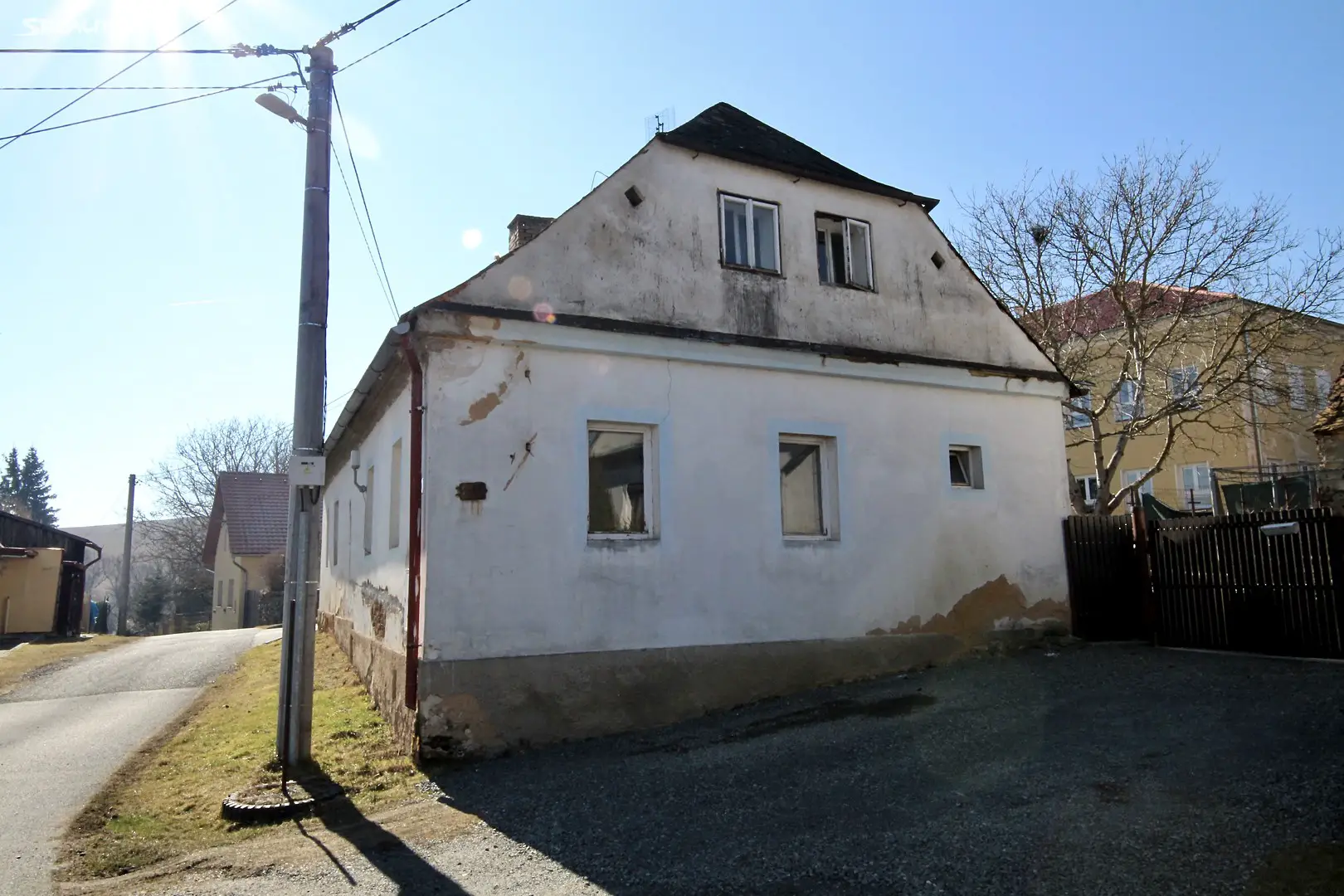 Prodej  rodinného domu 80 m², pozemek 225 m², Mutěnín, okres Domažlice