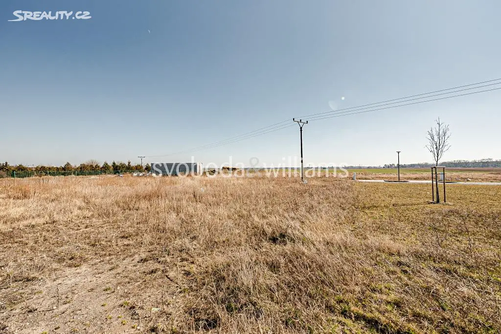 Prodej  stavebního pozemku 1 253 m², Nedomice, okres Mělník