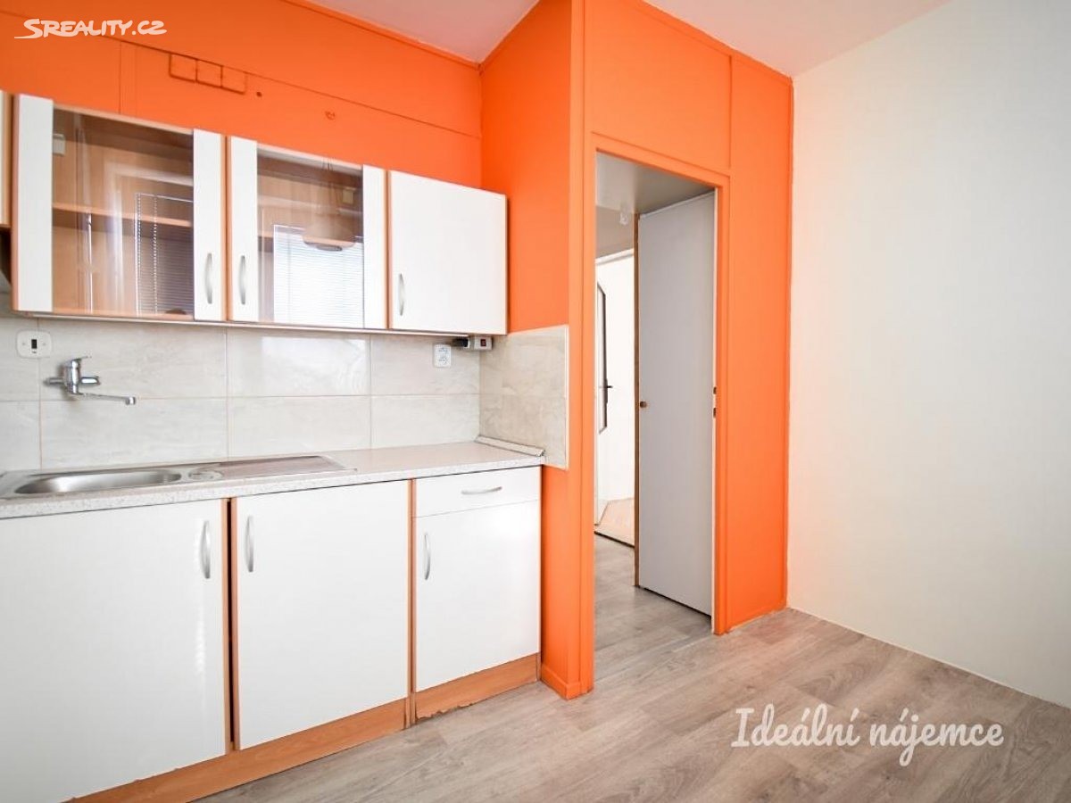 Pronájem bytu 1+1 35 m², Filipova, Brno - Bystrc