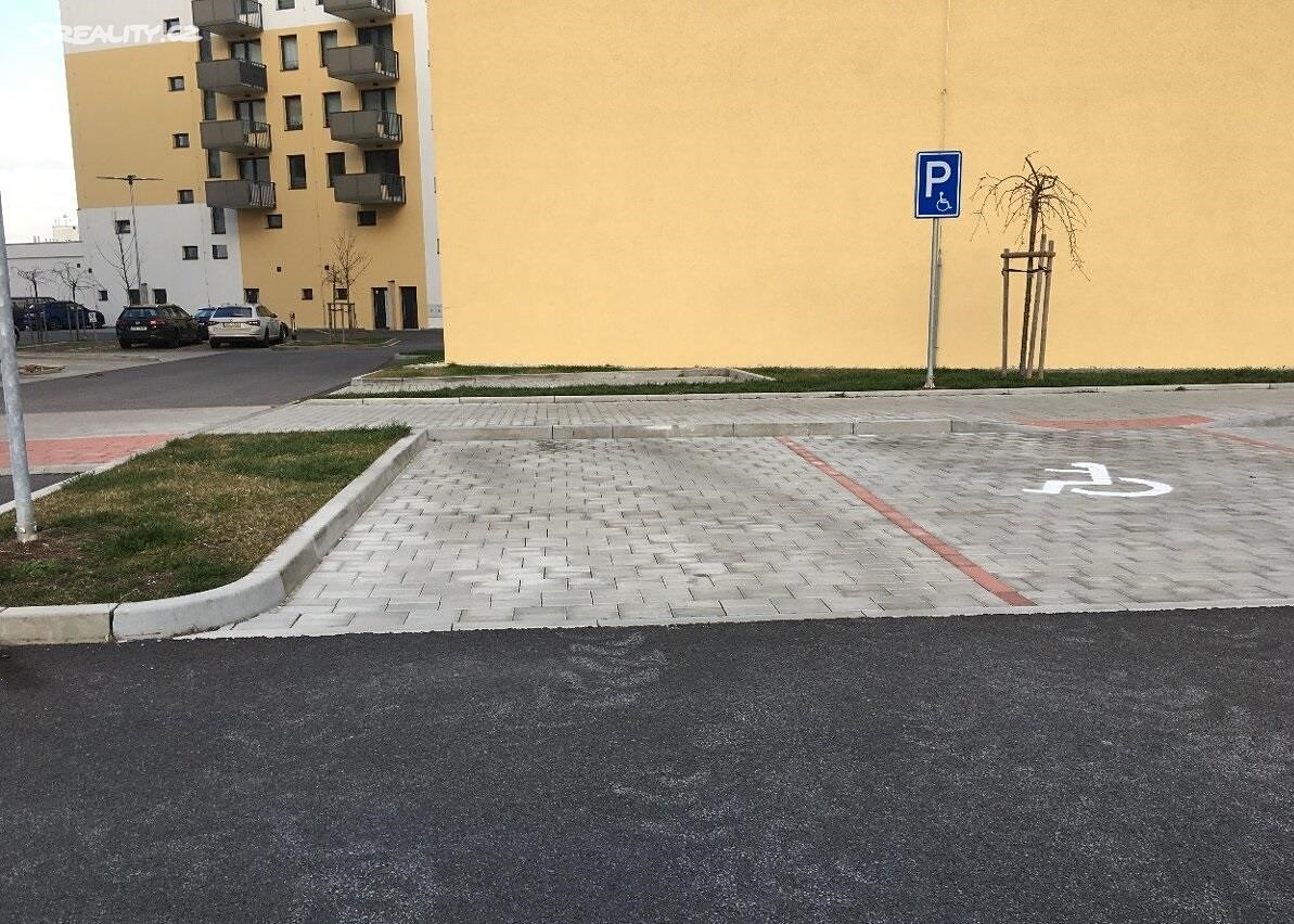 Pronájem bytu 1+kk 41 m², České Vrbné, České Budějovice - České Budějovice 2