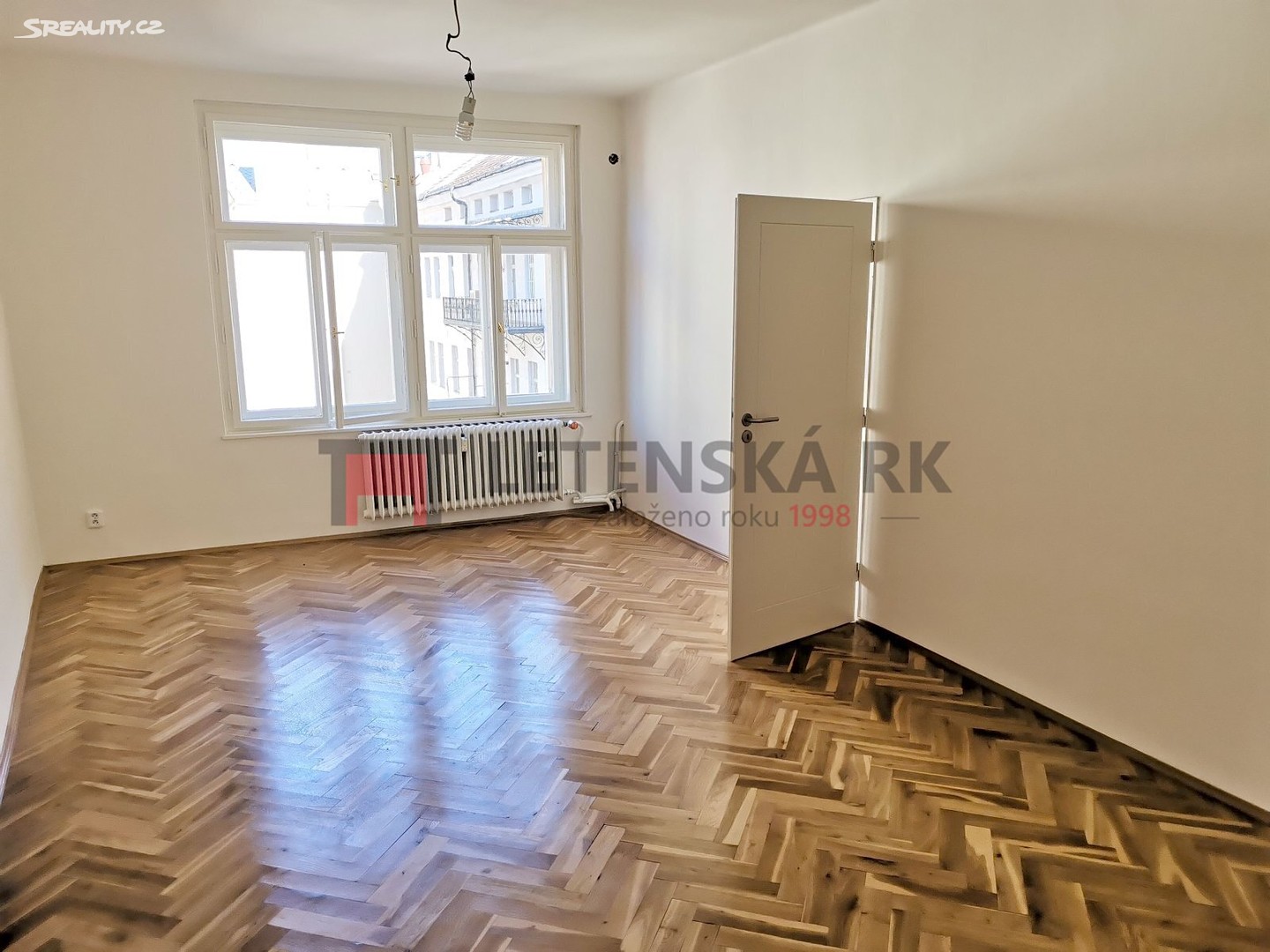 Pronájem bytu 2+1 96 m², U Půjčovny, Praha 1 - Nové Město