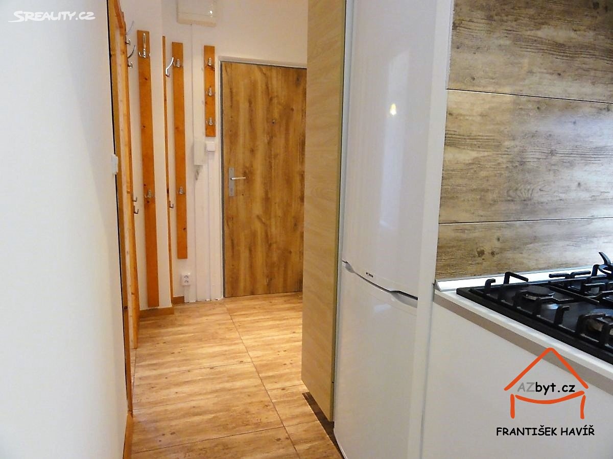 Pronájem bytu 2+kk 48 m², Limuzská, Praha 10 - Malešice