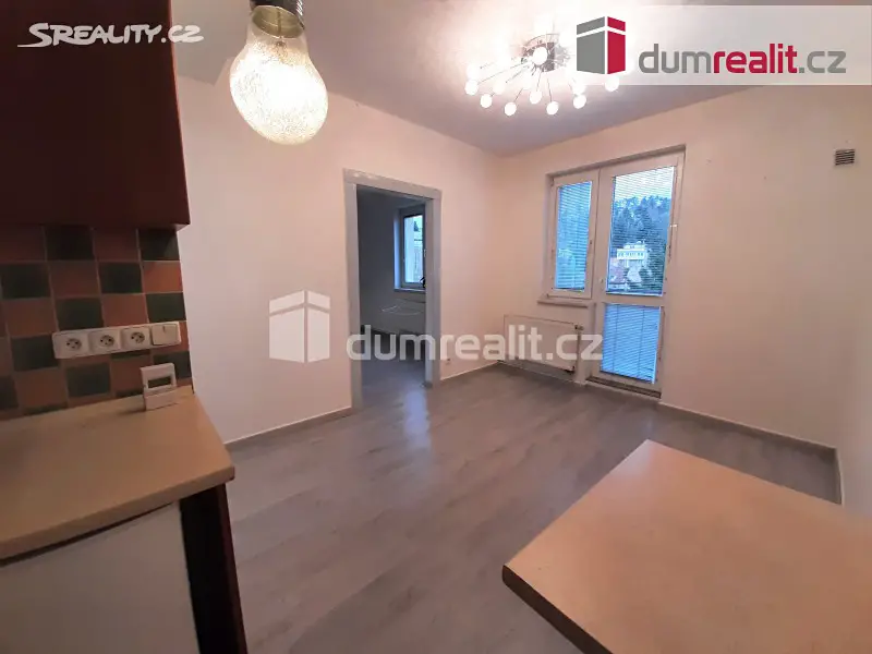 Pronájem bytu 2+kk 50 m², Dvorecké náměstí, Praha 4 - Podolí