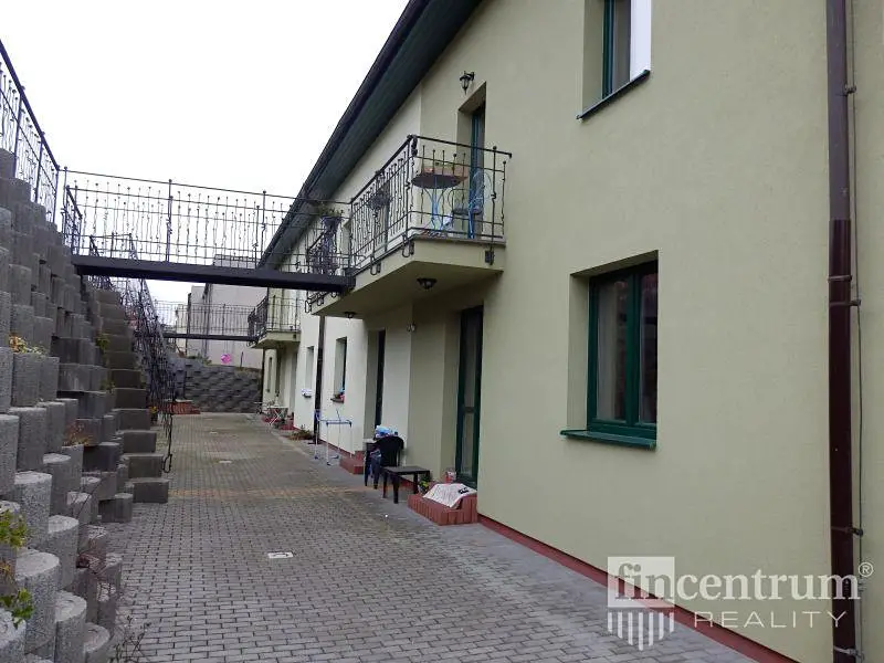 Pronájem bytu 3+kk 70 m², V Hájku, Plzeň - Červený Hrádek