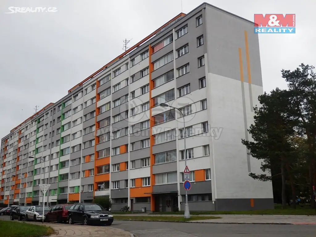 Pronájem bytu 1+kk 30 m², Severní, Hradec Králové - Slezské Předměstí