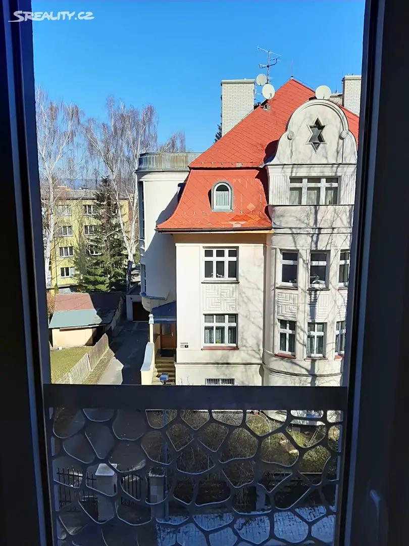 Pronájem bytu 3+kk 100 m², Šumavská, Karlovy Vary