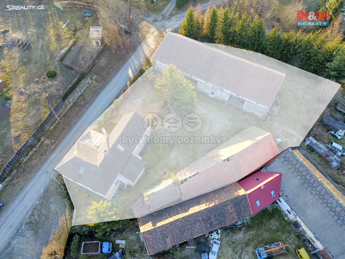 Prodej  rodinného domu 345 m², pozemek 2 468 m², Kšice - Lomnička, okres Tachov